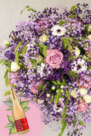 
                  
                    Laden Sie das Bild in den Galerie-Viewer, 2011 Sparkling Lady Violetta 0,75l
                  
                